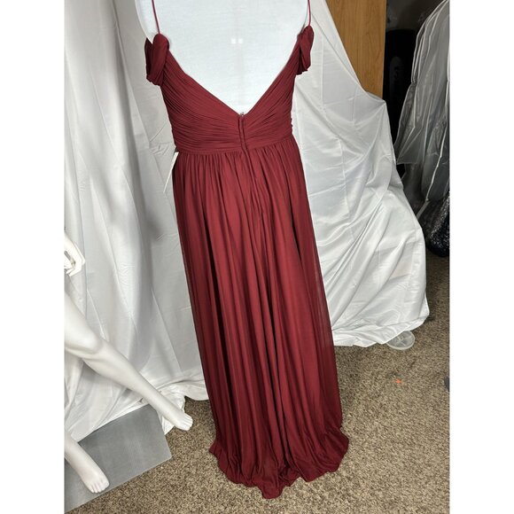 Kleinfeld Bridesmaid Prom dress color Cranberry, Size 16, NWT - Picture 5 of 10